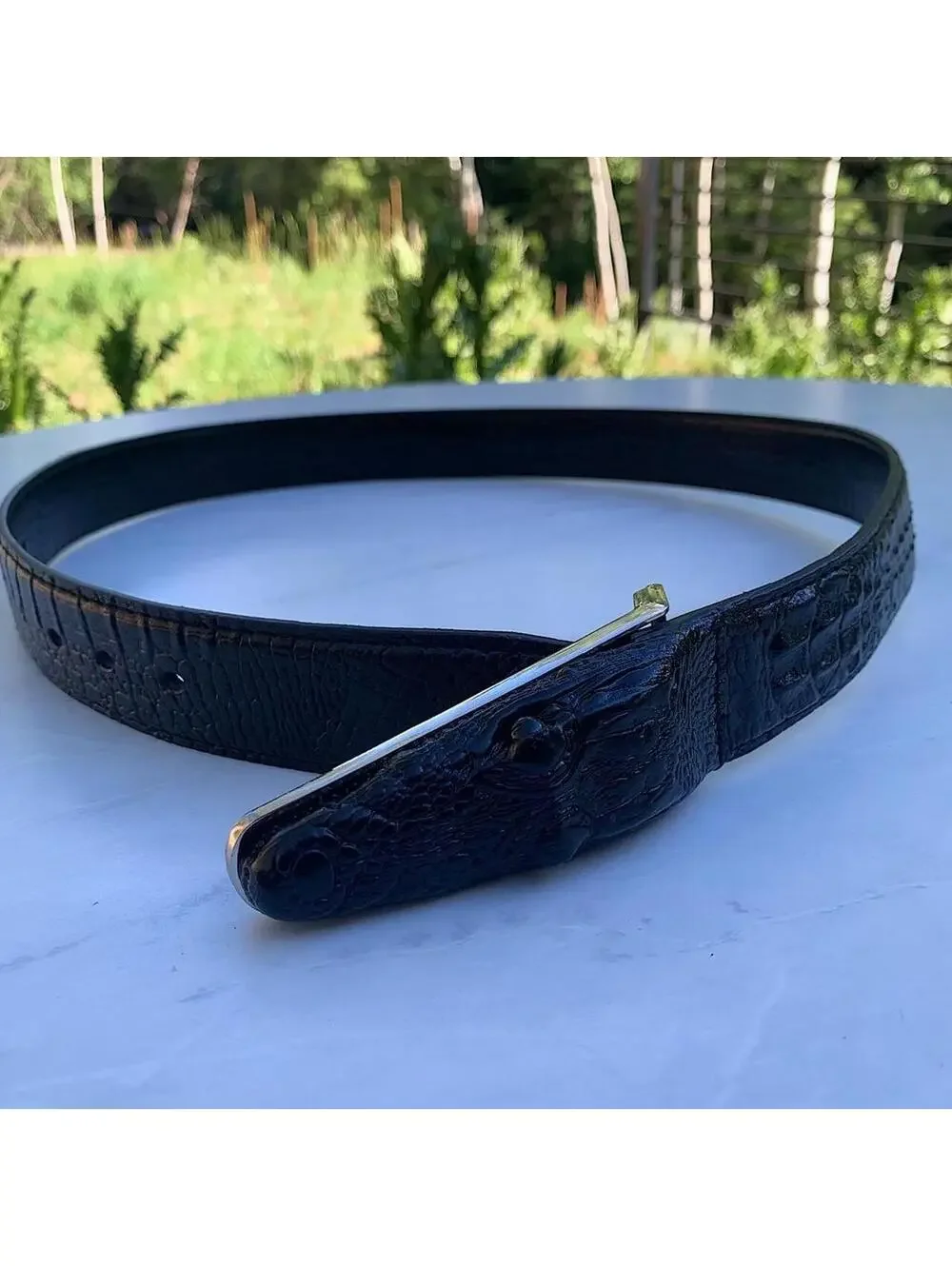 Crocodile Head belt buckle Leather belt. Super cool unique design and great qual